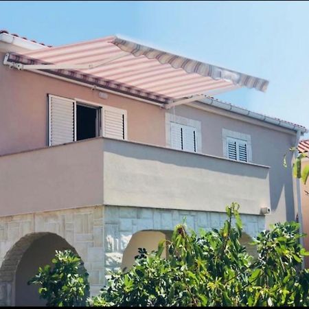 Danijel Apartment Vir Bagian luar foto
